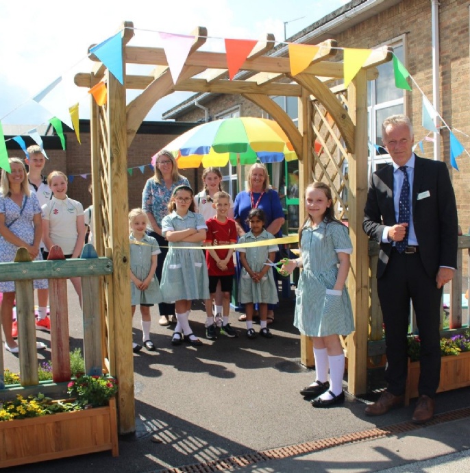 News » Cosy Corner Officially Opened At Crescent School